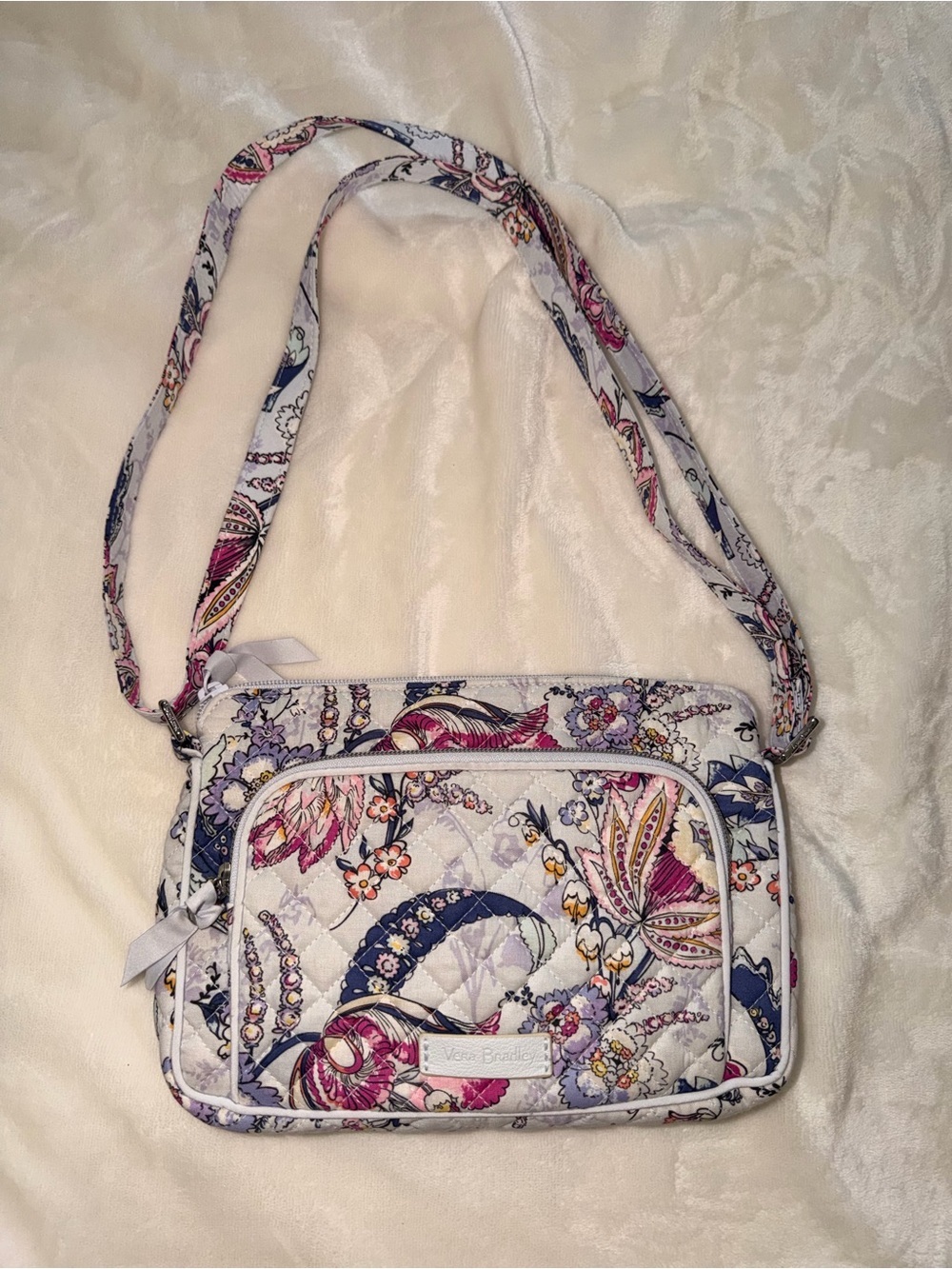 Vera Bradley Quilted Floral Crossbody Purse Lavender Pink Zip Shoulder Bag